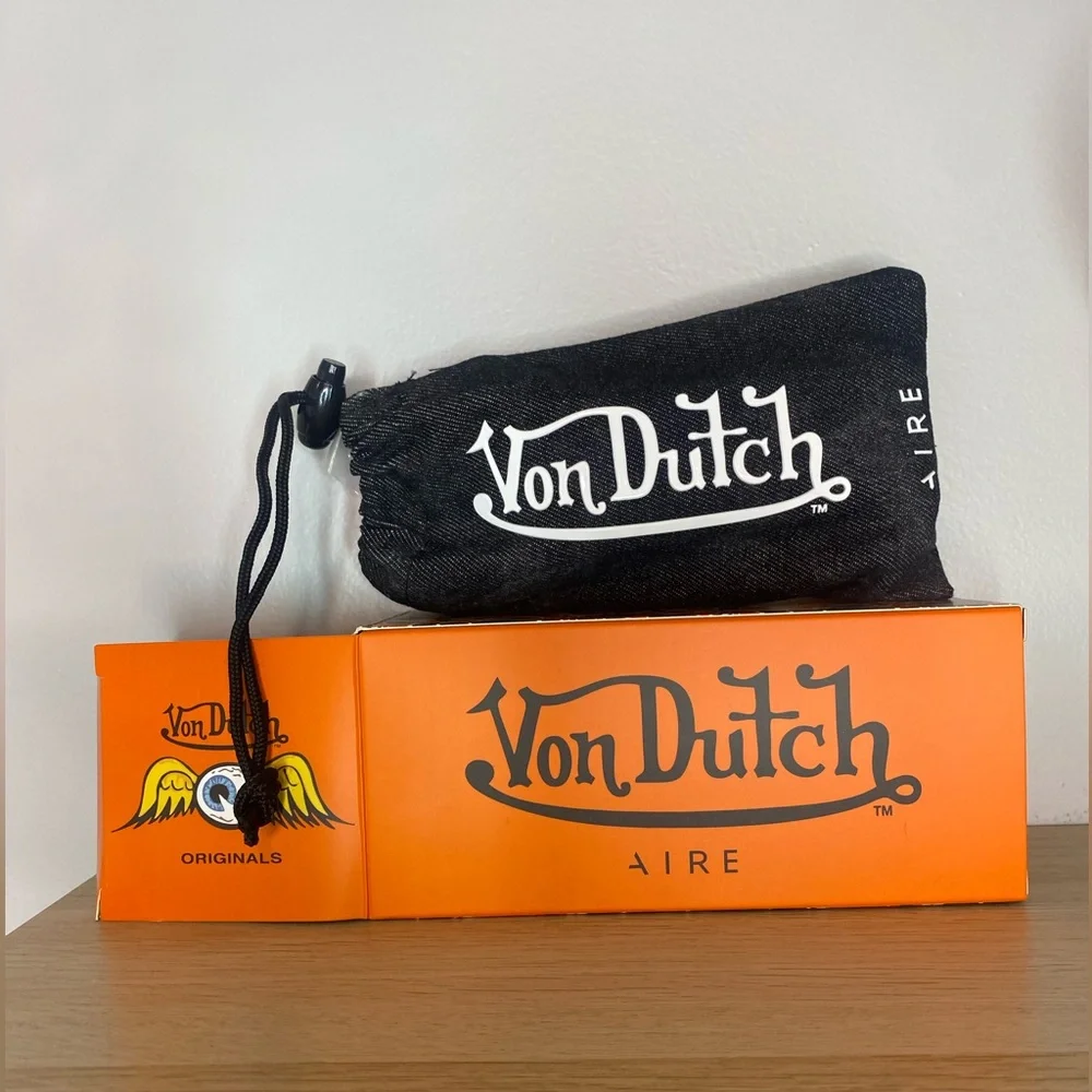 NWT AIRE x Von Dutch Dazed Zebra Vintage White Sunglasses - Picture 4 of 4